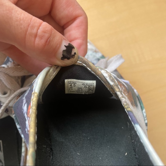 Vans - Earth Ozone & birds eye view themed size 6 - Picture 11 of 12